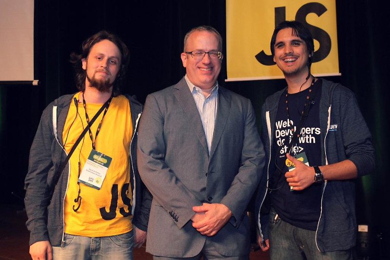 Eu, Brendan Eich (criador do JavaScript) e Felipe Moura